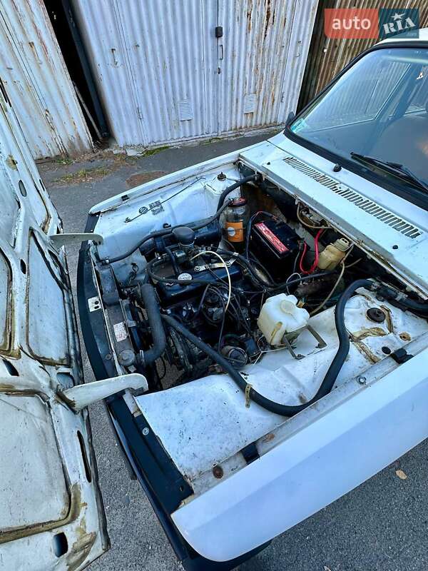 Седан Dacia 1310 1991 в Киеве