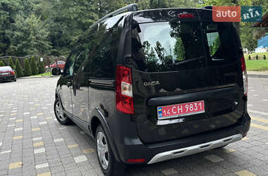 Минивэн Dacia Dokker Stepway 2018 в 