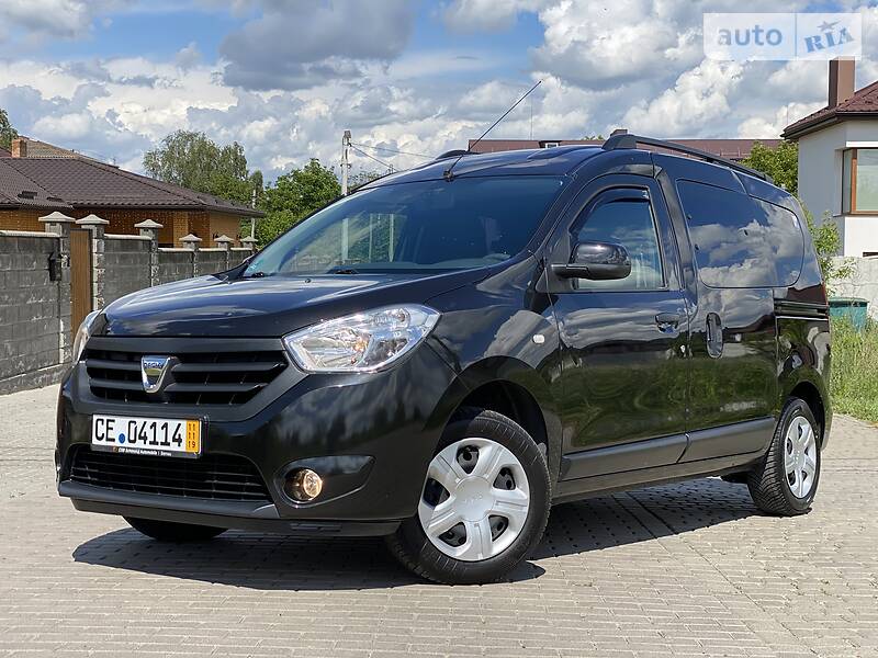 Минивэн Dacia Dokker 2014 в Ровно