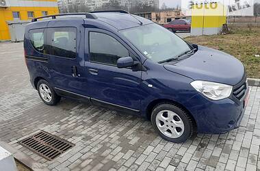 Мінівен Dacia Dokker 2013 в Рівному