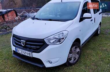 Минивэн Dacia Dokker 2013 в Львове