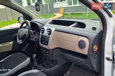 Мінівен Dacia Dokker 2013 в 