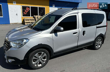 Минивэн Dacia Dokker 2015 в Житомире