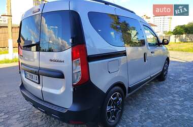 Минивэн Dacia Dokker 2016 в 