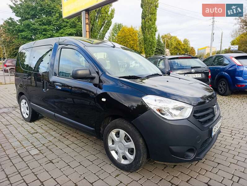 Dacia Dokker 2014 Dacia Dokker 2014