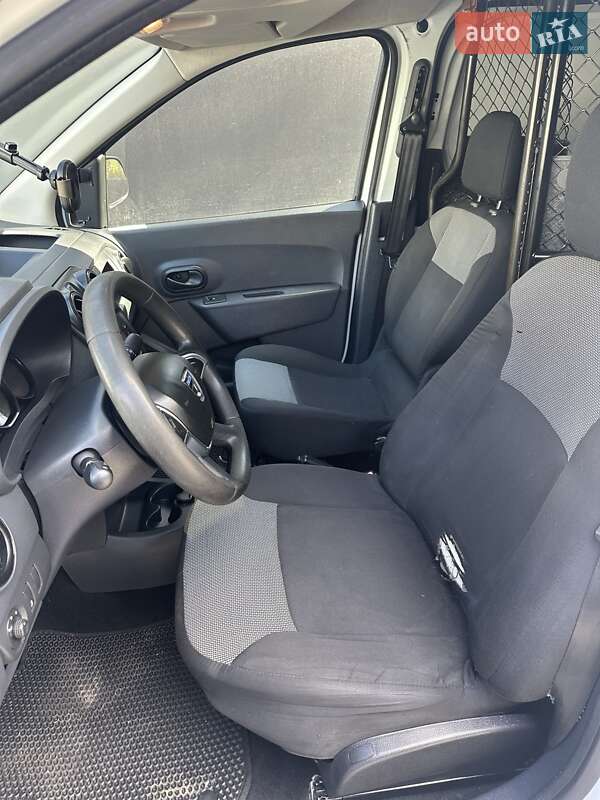 Вантажний фургон Dacia Dokker 2017 в Чернівцях фото 7 Вантажний фургон Dacia Dokker 2017 в Чернівцях