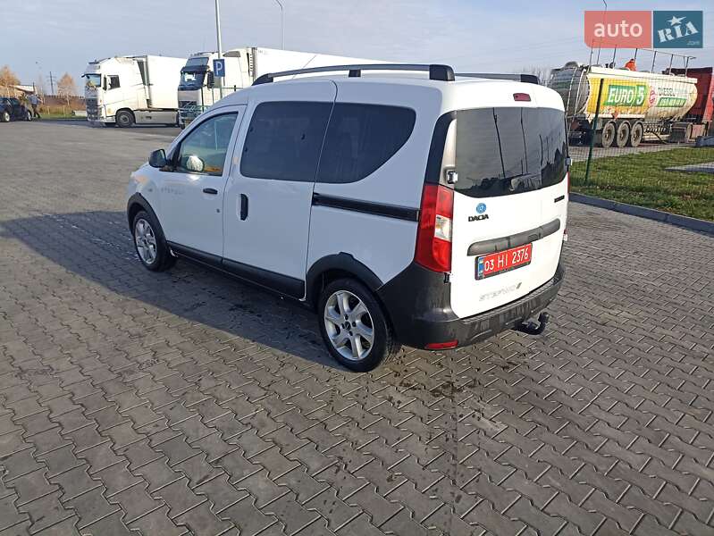 Минивэн Dacia Dokker 2015 в Луцке фото 7 Минивэн Dacia Dokker 2015 в Луцке