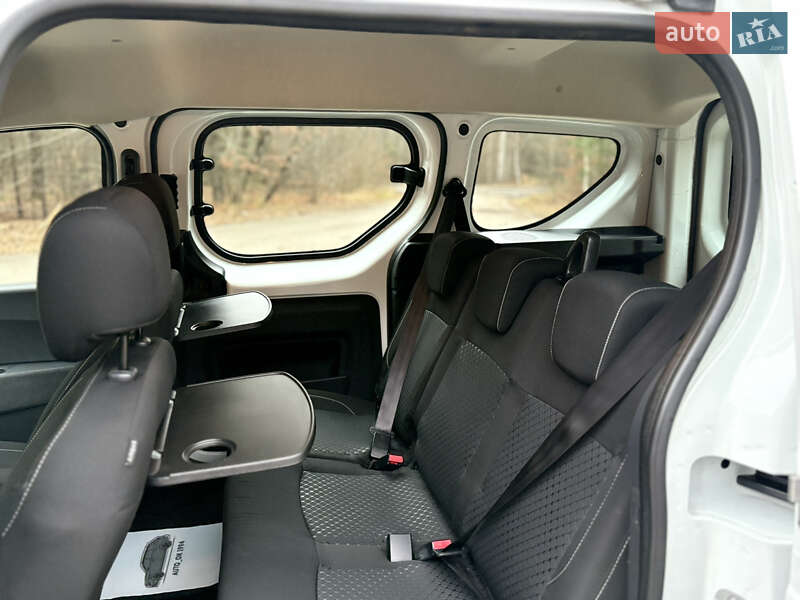 Минивэн Dacia Dokker 2020 в Радомышле фото 35 Минивэн Dacia Dokker 2020 в Радомышле