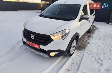 Минивэн Dacia Dokker 2015 в Луцке