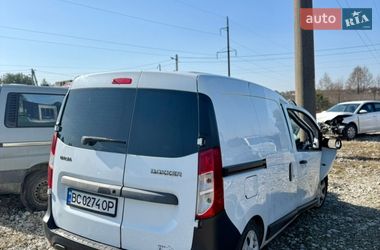 Вантажний фургон Dacia Dokker 2013 в Новояворівську