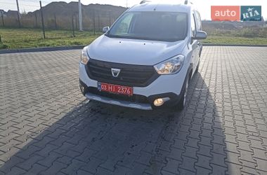 Минивэн Dacia Dokker 2015 в Луцке
