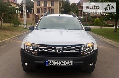 Dacia Duster 2015