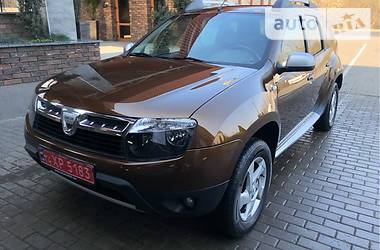 Позашляховик / Кросовер Dacia Duster 2011 в 