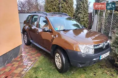 Dacia Duster 2012