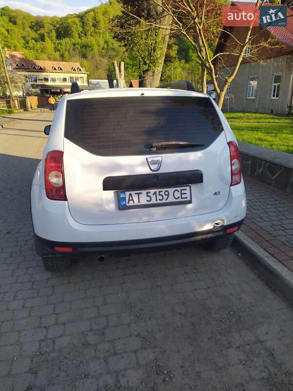 Внедорожник / Кроссовер Dacia Duster 2011 в Долине