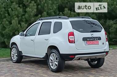 Внедорожник / Кроссовер Dacia Duster 2014 в 