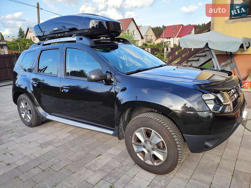 Внедорожник / Кроссовер Dacia Duster 2015 в Надворной