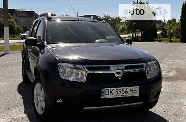 Внедорожник / Кроссовер Dacia Duster 2010 в Дубно