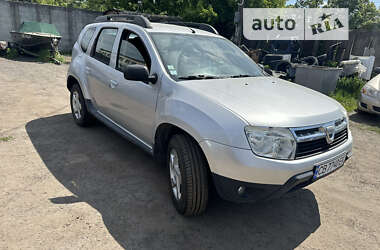 Dacia Duster 2011