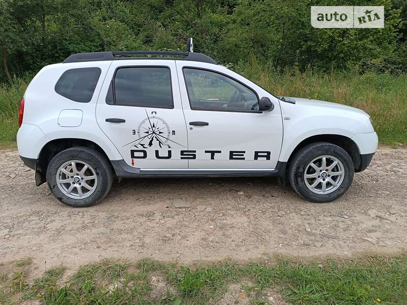 Внедорожник / Кроссовер Dacia Duster 2013 в Бориславе