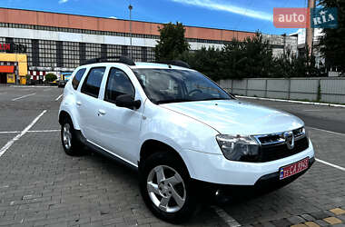 Позашляховик / Кросовер Dacia Duster 2013 в Луцьку