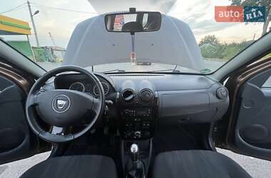 Внедорожник / Кроссовер Dacia Duster 2011 в 