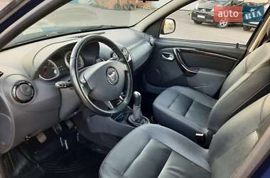 Внедорожник / Кроссовер Dacia Duster 2011 в 