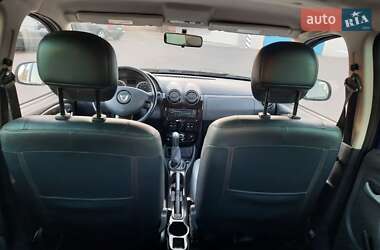 Внедорожник / Кроссовер Dacia Duster 2011 в 