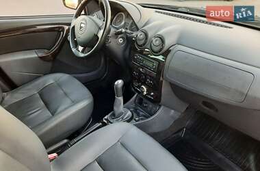 Внедорожник / Кроссовер Dacia Duster 2011 в 