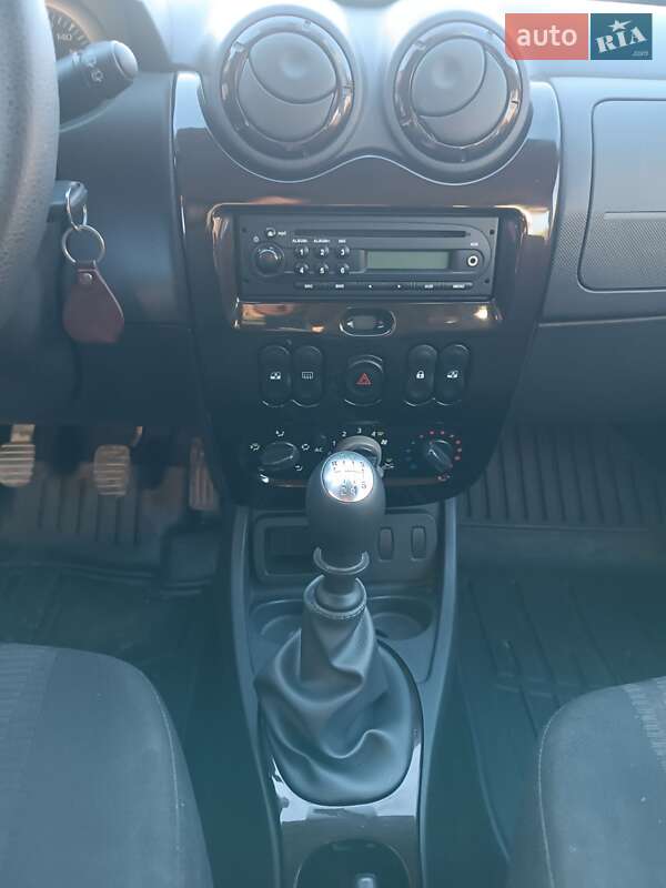 Внедорожник / Кроссовер Dacia Duster 2010 в Тернополе