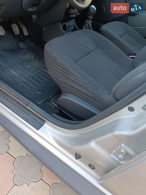 Внедорожник / Кроссовер Dacia Duster 2010 в Тернополе