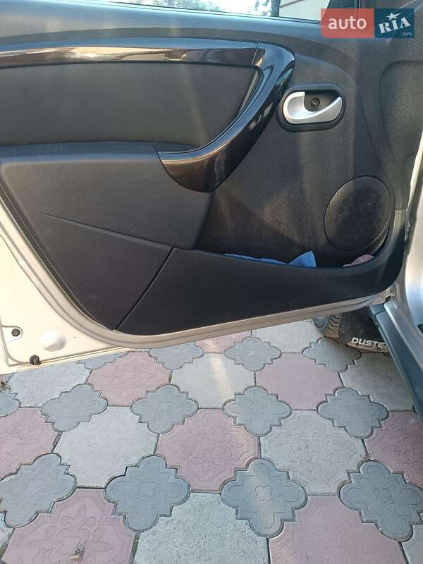 Внедорожник / Кроссовер Dacia Duster 2010 в Тернополе