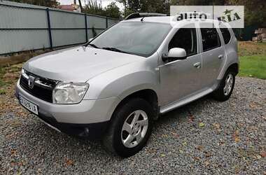 Dacia Duster 2011