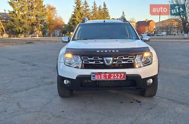 Внедорожник / Кроссовер Dacia Duster 2015 в Новоархангельске