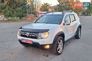 Внедорожник / Кроссовер Dacia Duster 2015 в Новоархангельске