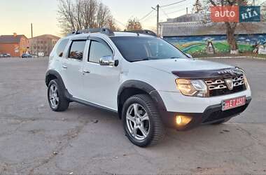 Внедорожник / Кроссовер Dacia Duster 2015 в Новоархангельске