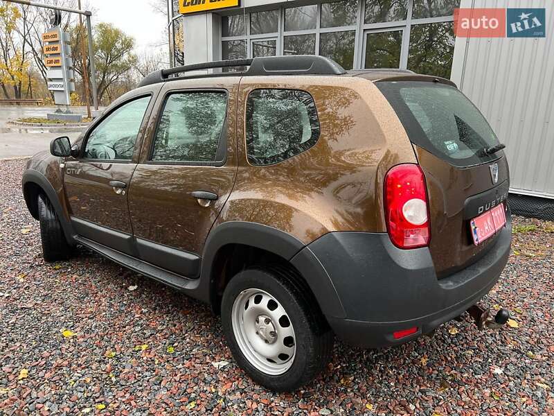 Внедорожник / Кроссовер Dacia Duster 2011 в Чернигове