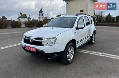 Внедорожник / Кроссовер Dacia Duster 2011 в Владимире