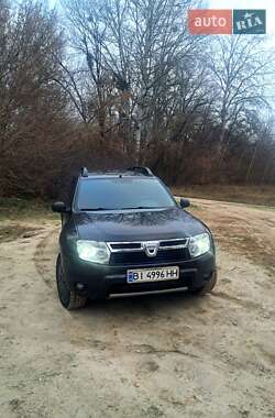 Позашляховик / Кросовер Dacia Duster 2010 в Гадячі