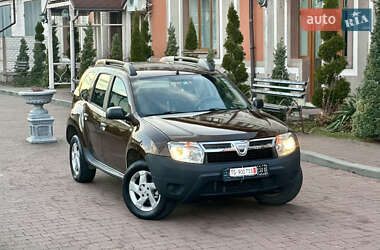 Позашляховик / Кросовер Dacia Duster 2010 в Стрию