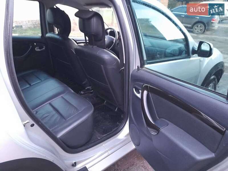 Позашляховик / Кросовер Dacia Duster 2012 в Голованівську