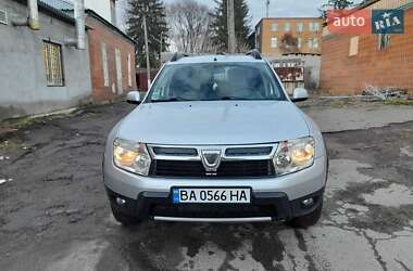 Dacia Duster 2012