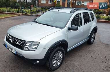 Позашляховик / Кросовер Dacia Duster 2015 в Дубні