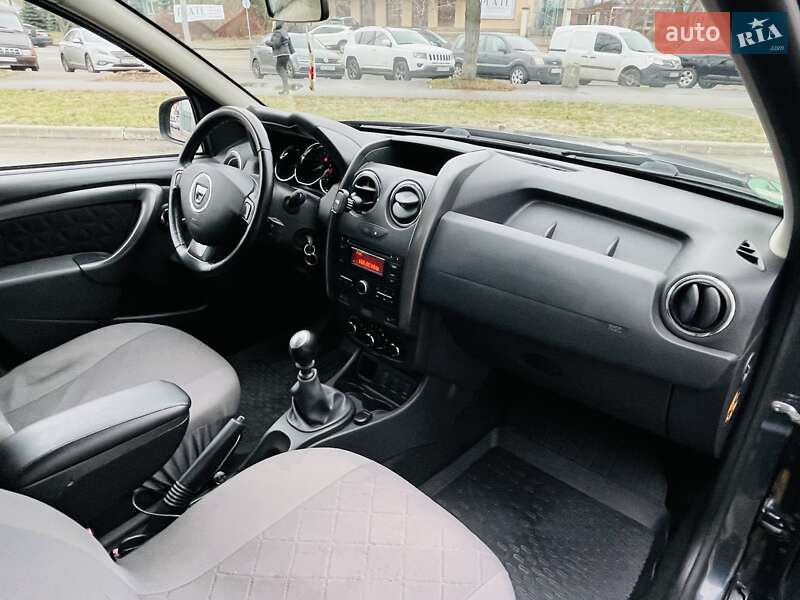 Внедорожник / Кроссовер Dacia Duster 2014 в Киеве
