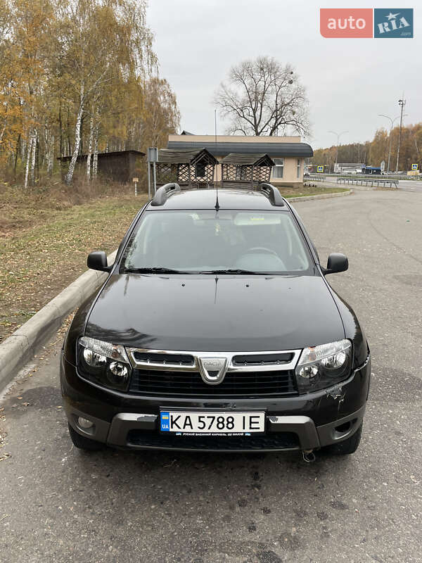 Внедорожник / Кроссовер Dacia Duster 2011 в Киеве