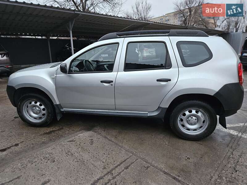 Позашляховик / Кросовер Dacia Duster 2011 в Новомосковську