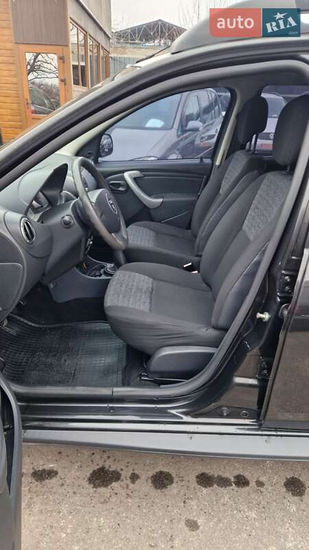 Позашляховик / Кросовер Dacia Duster 2010 в Миколаєві