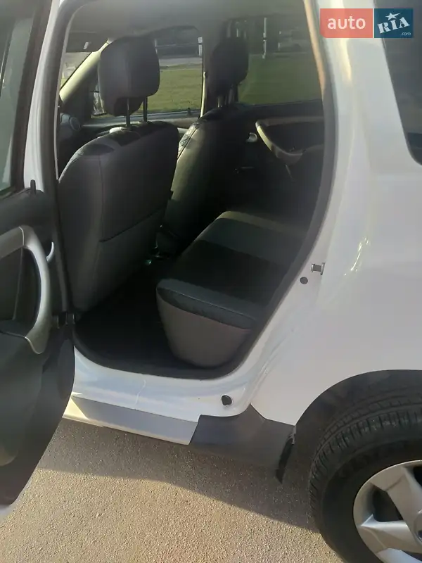Dacia Duster 2012 VIN UU1HSDAC647745769 фото оголошення 7 з 35