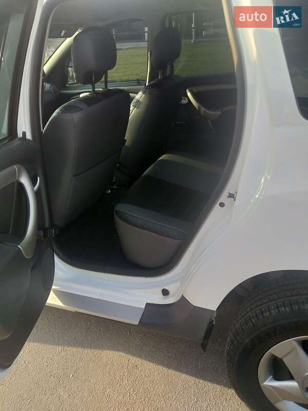 Внедорожник / Кроссовер Dacia Duster 2012 в Кривом Роге фото 7 Внедорожник / Кроссовер Dacia Duster 2012 в Кривом Роге
