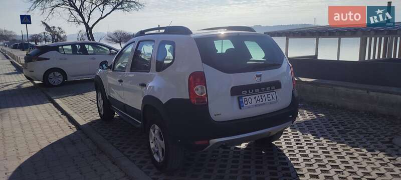 Позашляховик / Кросовер Dacia Duster 2011 в Тернополі